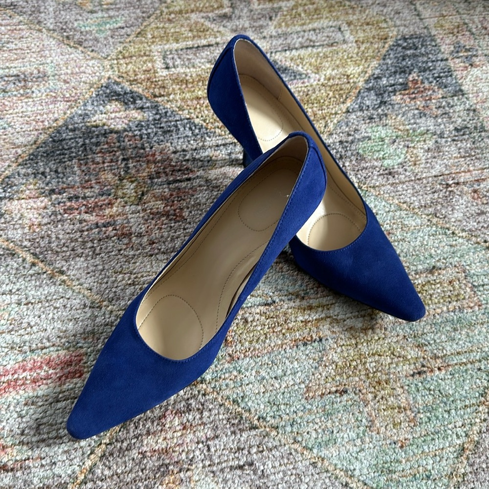 Blue suede Calvin Klein pumps